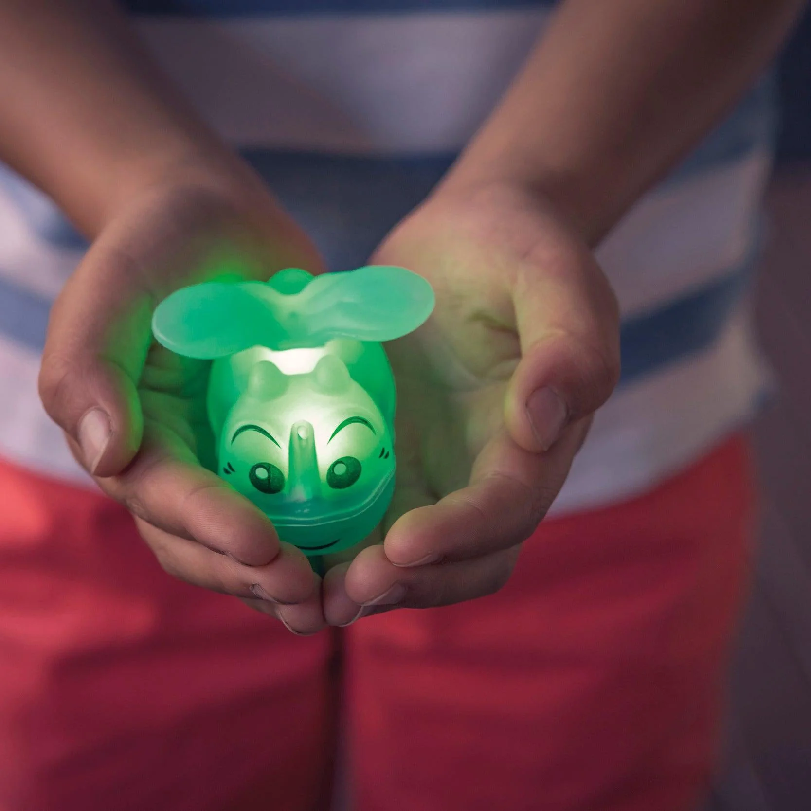 Toysmith Chasing Fireflies - Image 8