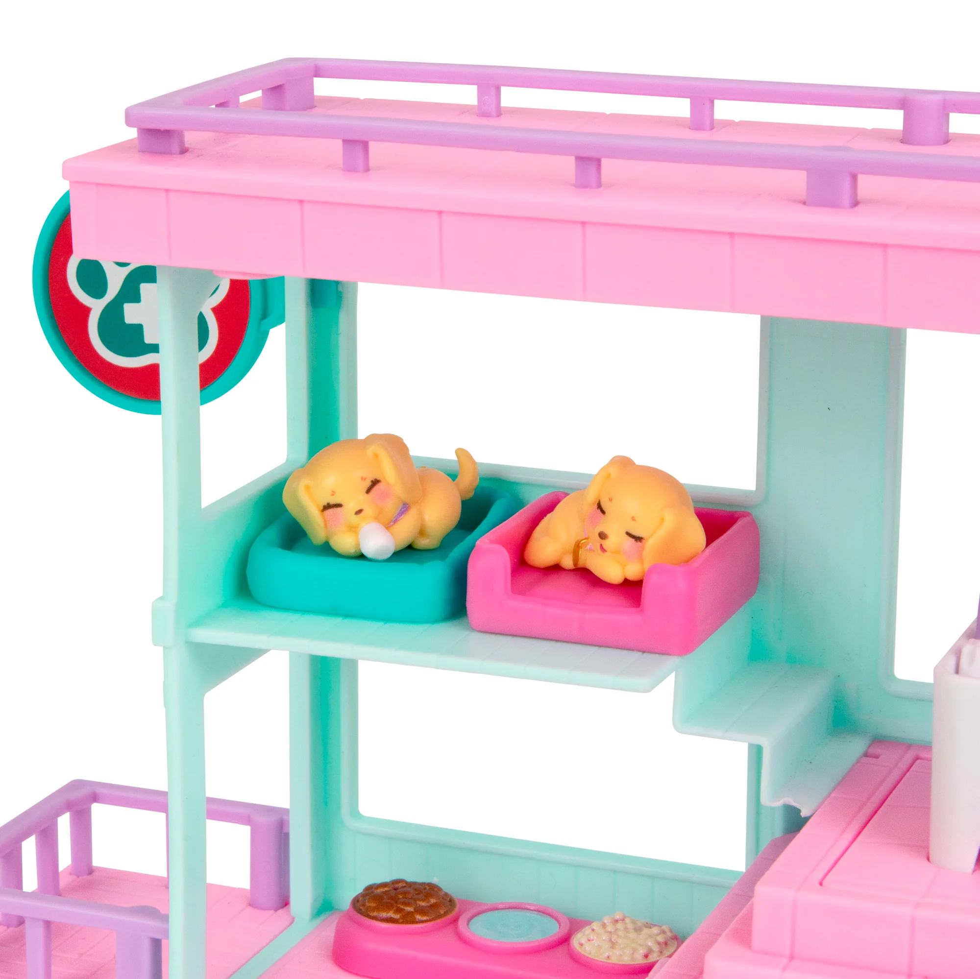 LLP Mama Surprise Families Veterinarian Playset - Image 12