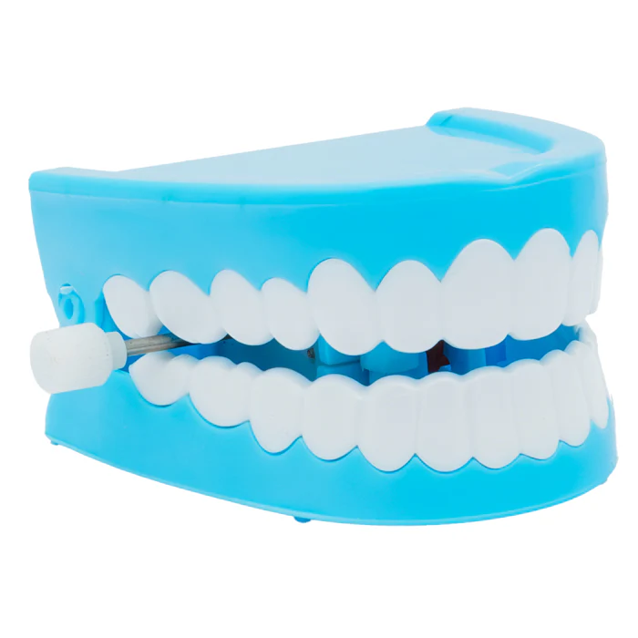 Prank U Chattering Teeth - Image 3