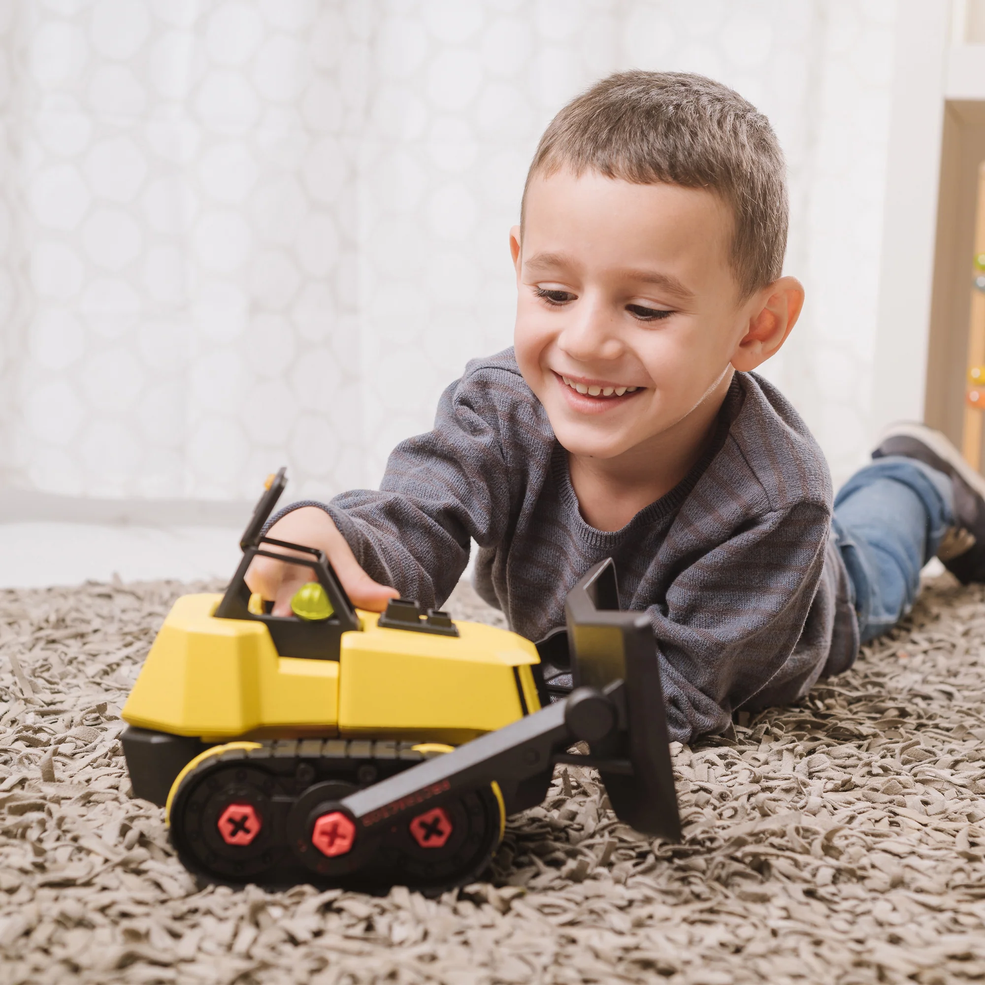 Stanley Jr. Take Apart XL Bulldozer - Image 3