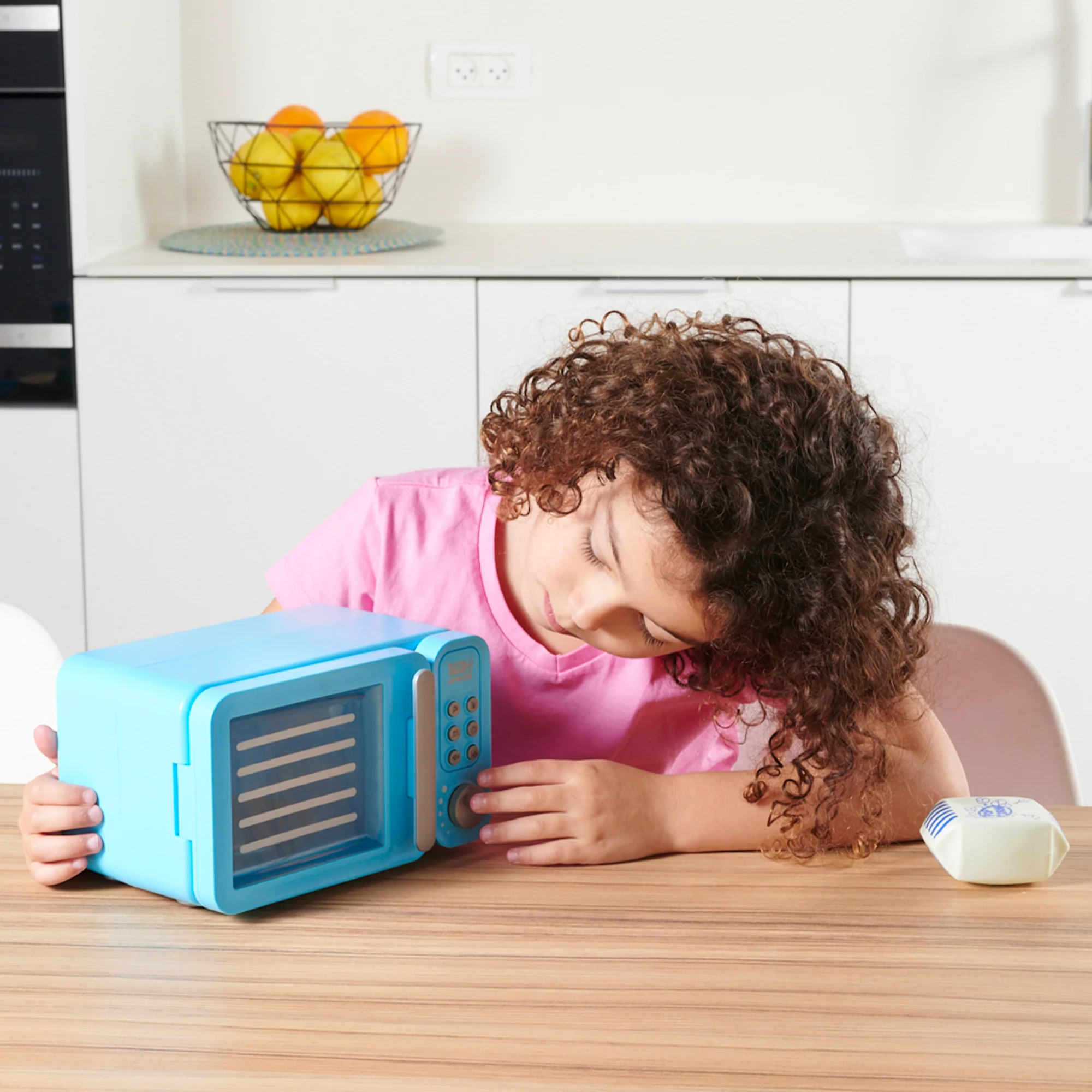Tasty Junior Pretend Play Microwave Set - Image 3