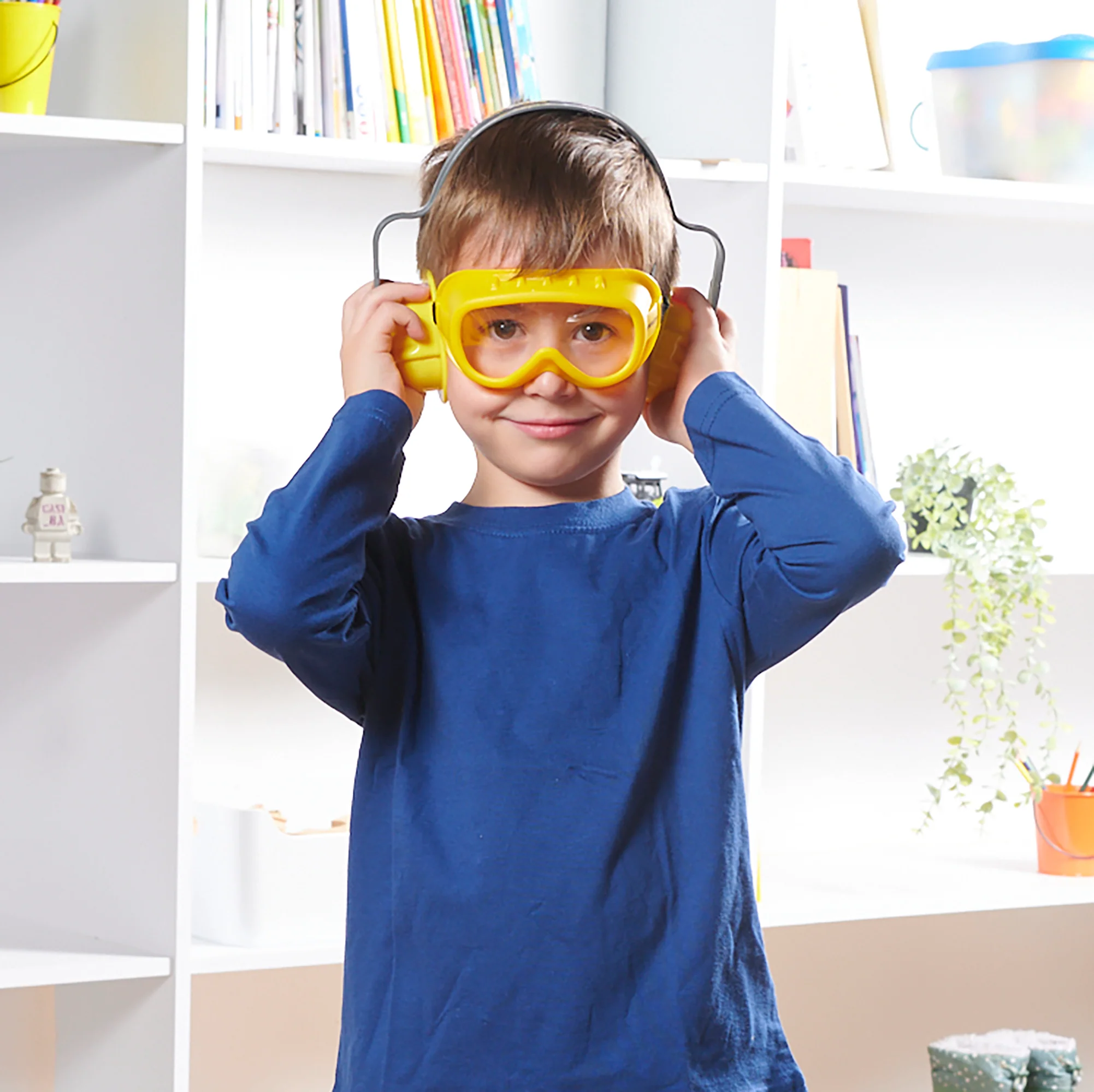 Stanley Jr. Pretend Play Protect Set - Image 3