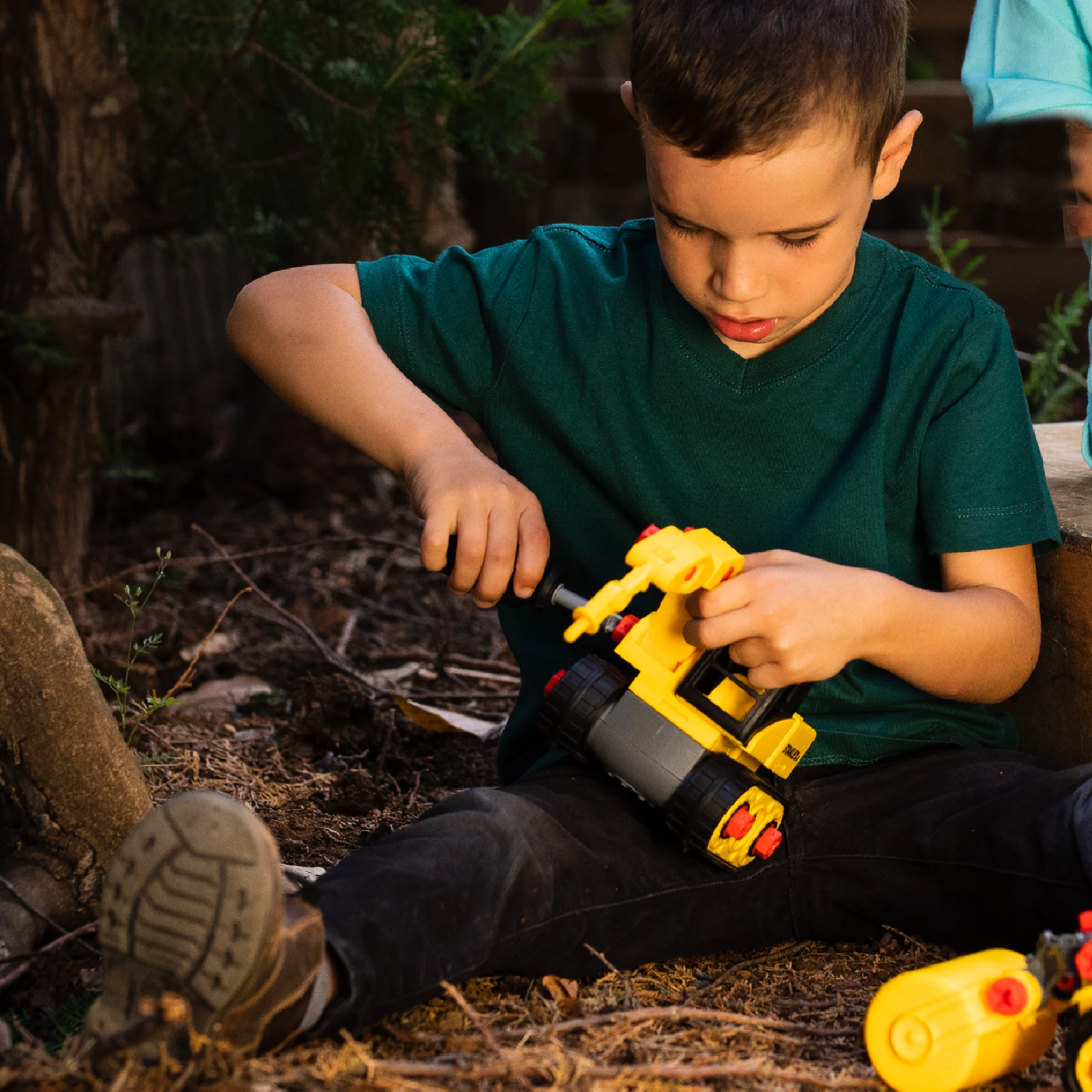 Stanley Jr. Take Apart Classic Mega Construction Bundle - Image 3
