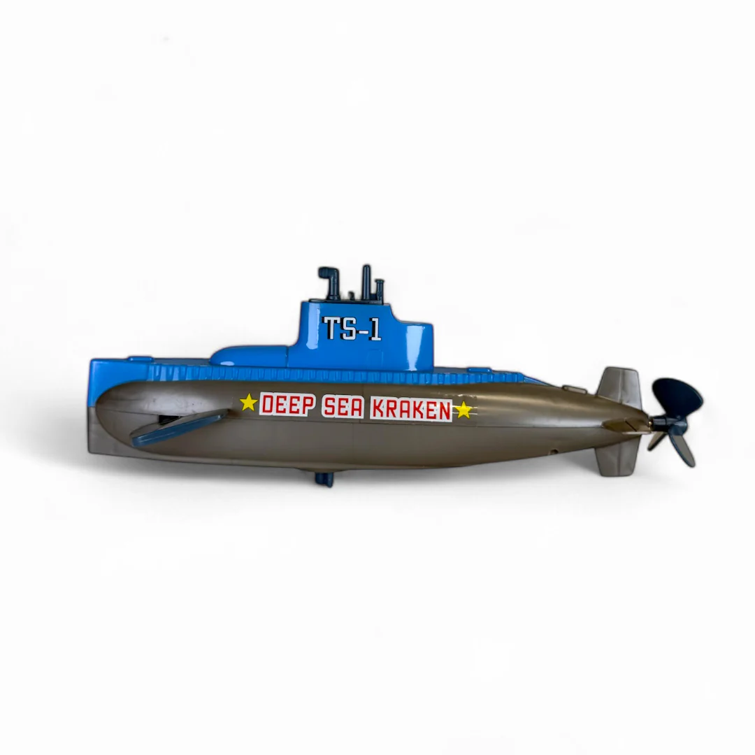 Neato! Wind up Submarine - Image 4